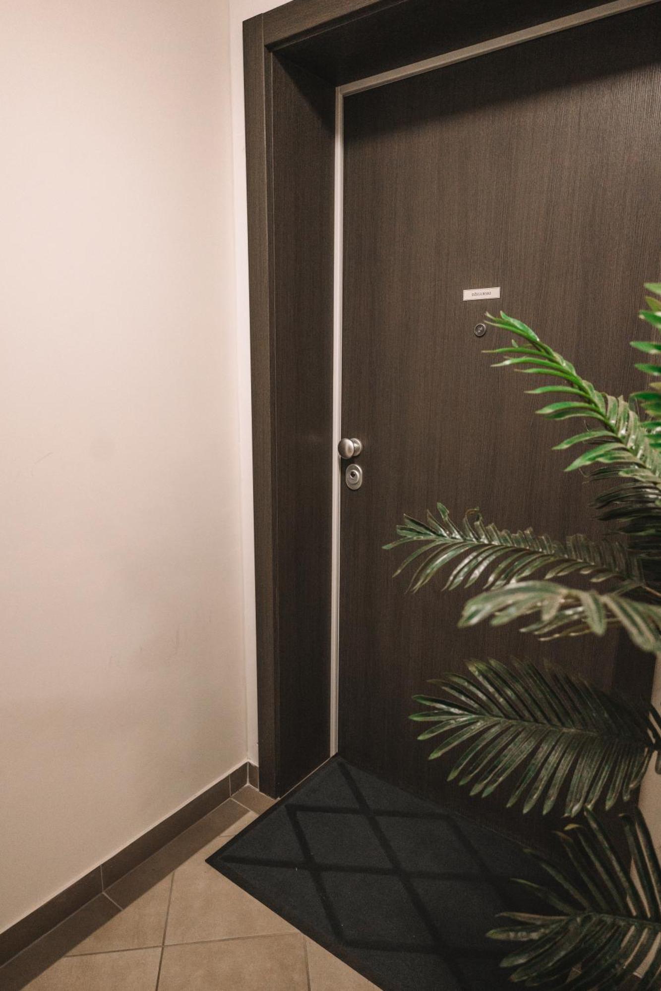 Flexible Selfcheckins 66 - Zagreb - Loggia - 80M2 - New - Luxury - Garage - 2 Bedrooms Exterior foto