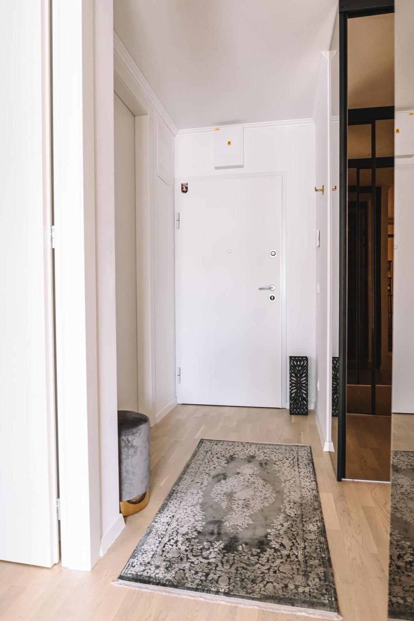 Flexible Selfcheckins 66 - Zagreb - Loggia - 80M2 - New - Luxury - Garage - 2 Bedrooms Exterior foto